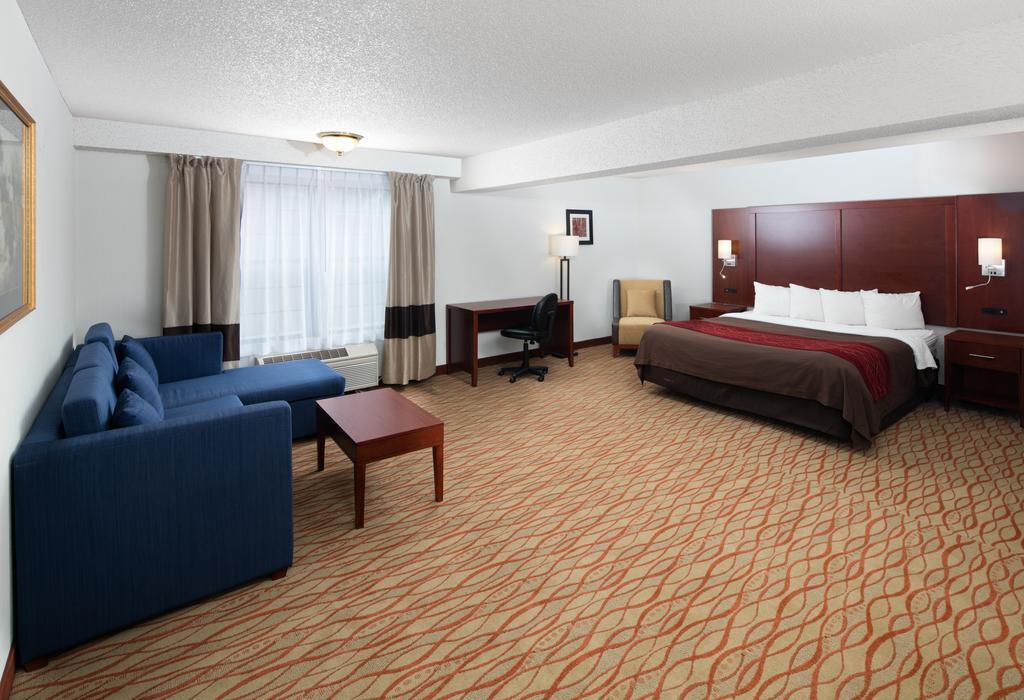 Red Lion Inn & Suites Auburn Exterior photo